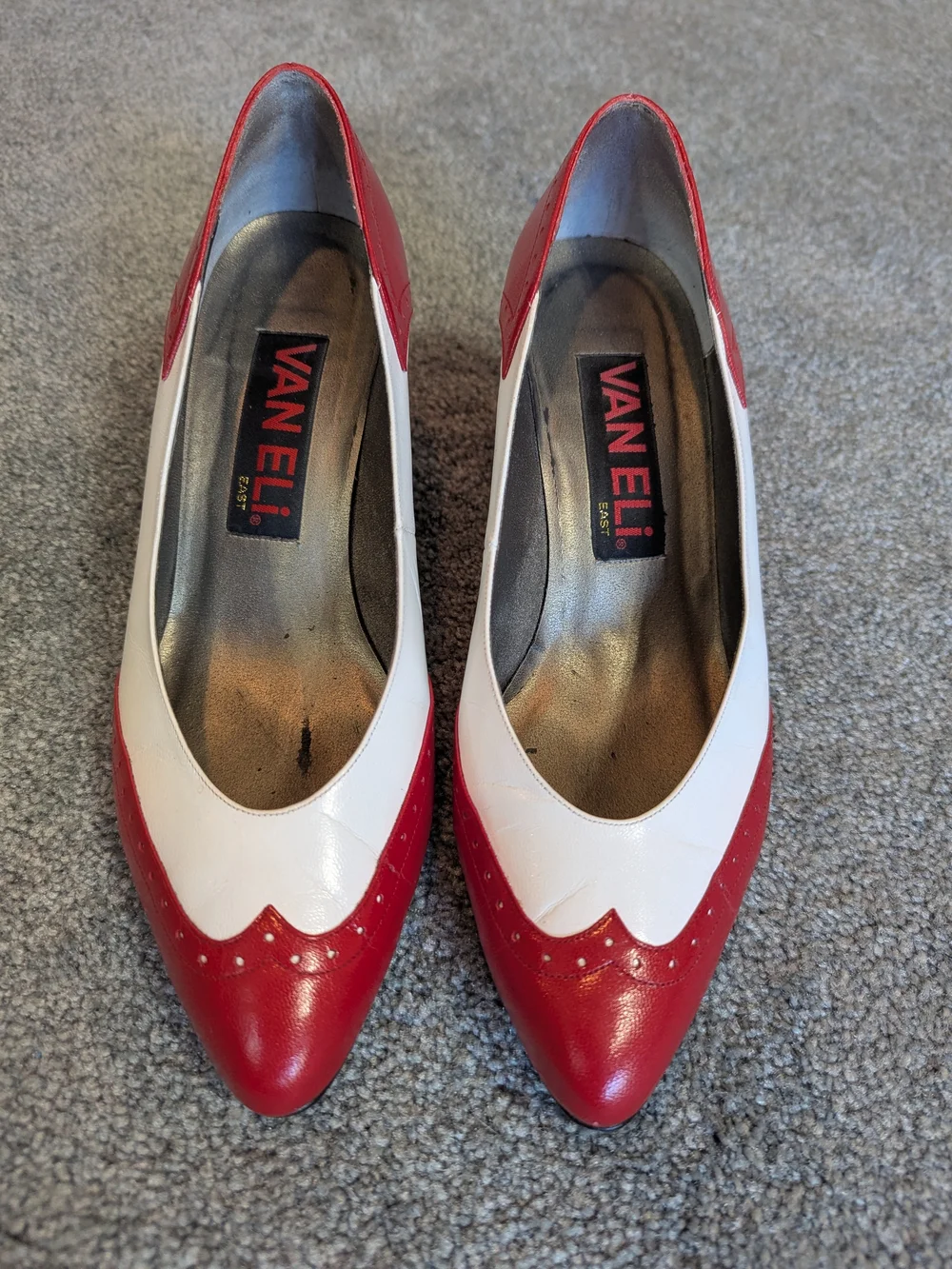 Vaneli Two-Tone Red and White Pointed Kitten Heel Rockabilly